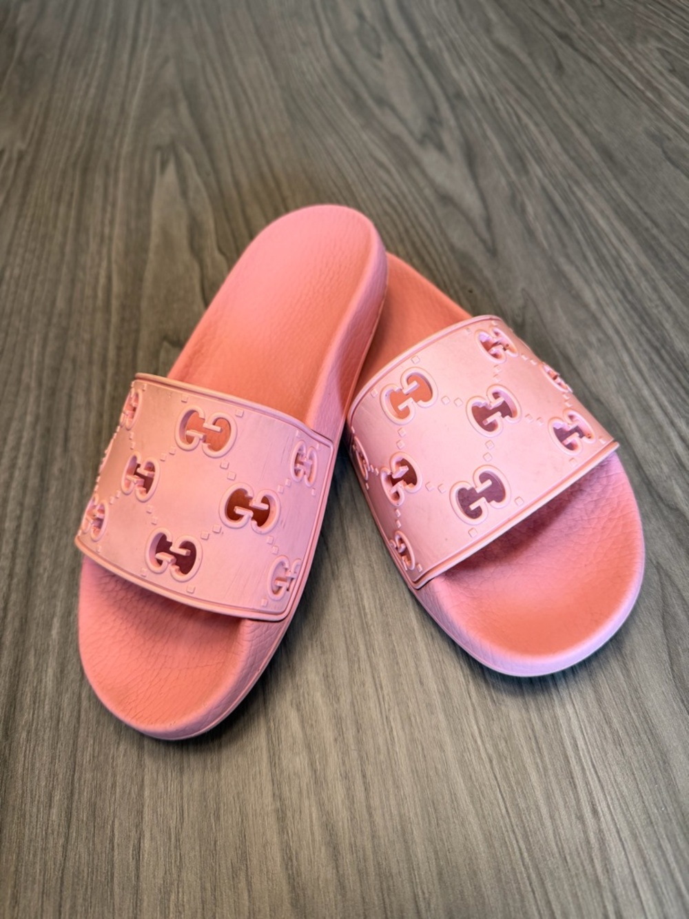 Gucci Pink GG Cutout Slide Sandals